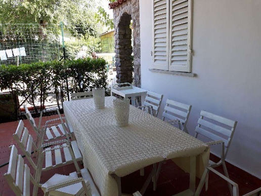 casa indipendente in affitto a Forte dei Marmi in zona Vittoria Apuana