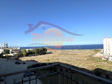Foto Appartamento in Via Vincenzo Boscarino, Siracusa Mazzarrona di 143 m²