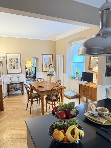 Foto Appartamento in Piazza Vittorio Veneto, Sarzana Centro con 7 locali