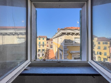 Foto Appartamento a Sarzana Centro di 89 m² con 4 locali in vendita