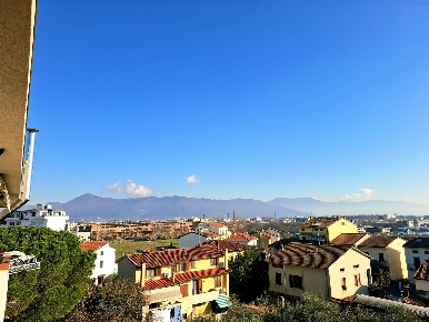 Foto Appartamento a Prato Cafaggio - Grignano di 111 m² con 5 locali