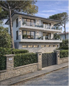 Foto Attico a Livorno Ardenza di 120 m² con 4 locali in vendita
