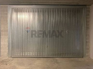 Foto Box in strada statale padana superiore, Cernusco sul Naviglio Centro