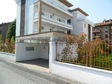 Foto Appartamento in Via Piave, Parabiago Centro di 50 m² con 2 locali