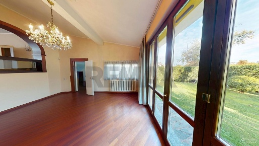Foto Villa bifamiliare in via aurelia, Cassina de' Pecchi Centro di 250 m²