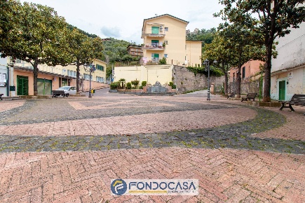 Foto Appartamento in Via Andrea Sinno, Pellezzano Centro di 56 m²