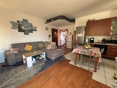 Foto Appartamento a Vaprio d'Adda di 85 m² con 3 locali in vendita