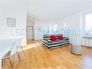 Foto Appartamento in piazza alessandro manzoni, Galbiate Centro di 115 m²