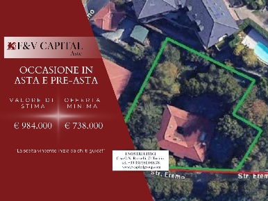 Foto Villa unifamiliare in Strada Eremo, Pecetto Torinese di 558 m²