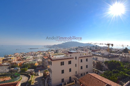 Foto Appartamento in Via Maresca, Gaeta di 85 m² con 4 locali in vendita