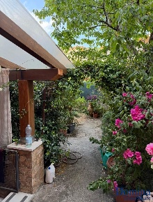 Foto Appartamento a Massa Centro di 80 m² con 3 locali in vendita