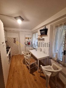 Foto Appartamento in Via Cesare Battisti, Modena Centro Storico di 70 m²
