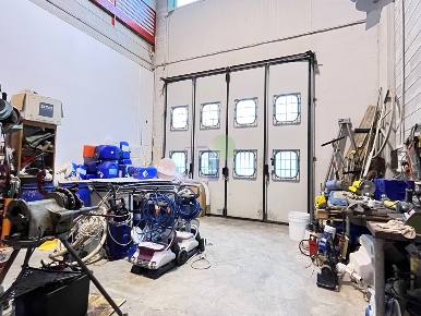 Foto Capannone industriale in Via Cimarosa 191, Livorno La Rosa di 160 m²