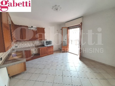 Foto Appartamento a Poggibonsi Centro di 114 m² con 6 locali in vendita