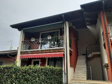 Foto Appartamento in Valtenesi, Muscoline Castrezzone di 78 m² con 3 locali