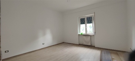 Foto Appartamento in via dei mille, Cosenza Panebianco - Tribunale di 85 m²