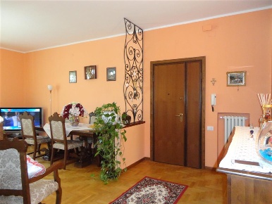 Foto Appartamento a Certaldo Canonica di 110 m² con 5 locali in vendita