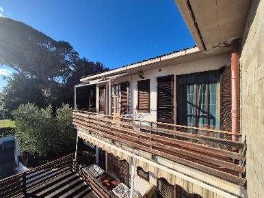 Foto Appartamento a San Vincenzo Centro di 45 m² con 3 locali in vendita