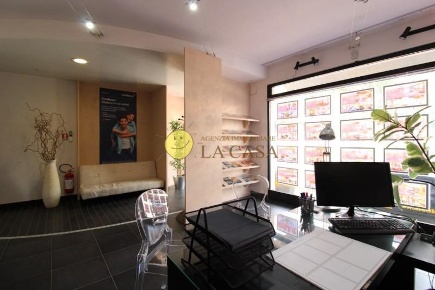 Foto Negozio a Figline e Incisa Valdarno Incisa In Val D'Arno di 50 m²