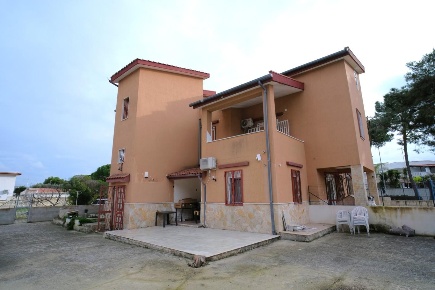 Foto Villa unifamiliare a Taranto San Vito - Carelli di 383 m² in vendita
