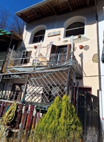 Foto Case indipendenti in Via Destefanis, Front Centro di 216 m² all'asta