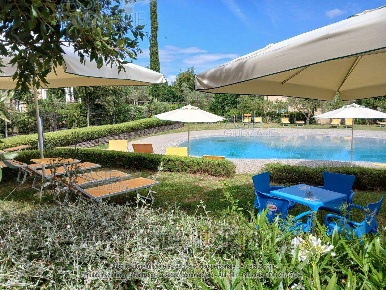 Foto Appartamento in Via Gorizia 2, Cecina di 83 m² con 3 locali all'asta