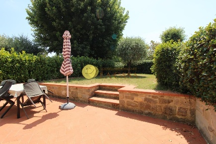 Foto Casa indipendente a Castelfranco Piandiscò Vaggio di 220 m² in vendita