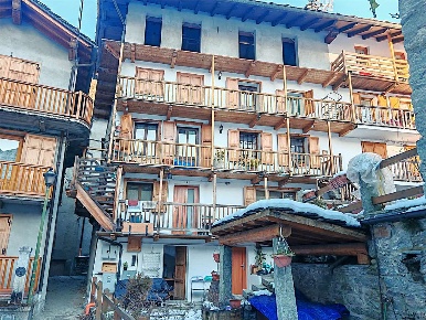 Foto Appartamento in località Desout, Gaby Centro di 65 m² con 2 locali