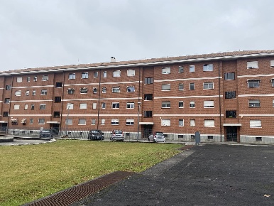 Foto Appartamento in Via Michele Coppino, Orbassano Centro di 87 m²