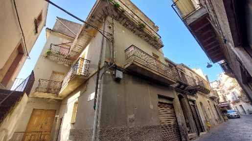 Foto Casa indipendente in san crispino, Motta Camastra di 200 m² in vendita