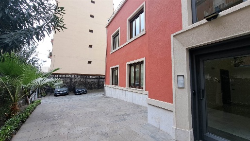 Foto Ufficio a Catania Gioeni di 190 m² con 7 locali in affitto