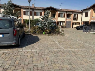 Foto Villa a schiera in Via Leonardo Da Vinci, Travacò Siccomario di 167 m²