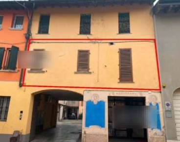 Foto Appartamento in Via Roma, Quinzano d'Oglio Centro di 69 m² all'asta