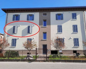 Foto Appartamento in Via Adige, Ponte San Pietro Centro di 118 m² all'asta