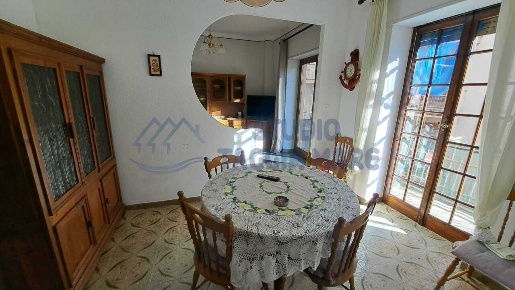 Foto Appartamento in Via Cristoforo Colombo, Taggia Centro di 95 m²