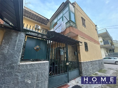 Foto Appartamento a Napoli Soccavo di 75 m² con 3 locali in vendita
