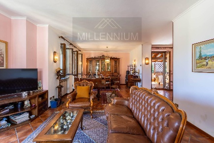 Foto Villa unifamiliare in al castello, Stresa Centro di 200 m² in vendita
