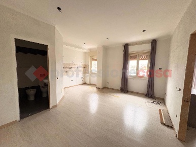 Foto Appartamento in Via Foscolo 3, Guidonia Montecelio Setteville di 60 m²