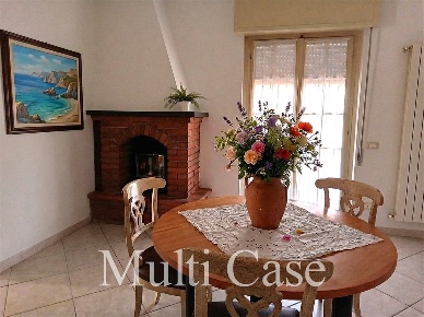 Foto Appartamento a Viareggio di 60 m² con 3 locali in vendita