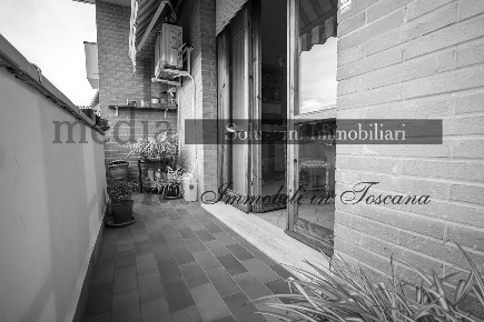 Foto Appartamento a Livorno Coteto di 130 m² con 7 locali in vendita