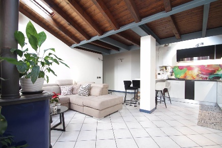 Foto Appartamento in Via Vittorio Veneto 18, Treviglio di 97 m² in vendita
