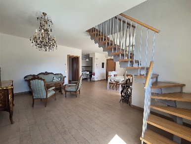 Foto Appartamento a Firenze Coverciano di 120 m² con 4 locali in vendita