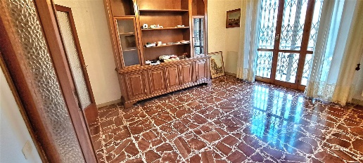 Foto Appartamento a Firenze Europa di 105 m² con 6 locali in vendita