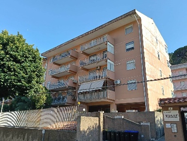 Foto Appartamento in via Colleoni 51, Messina Minissale di 129 m²
