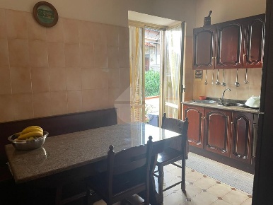 Foto Appartamento in VIA ANTONIO SEBASTIANO, Minturno di 140 m² in vendita