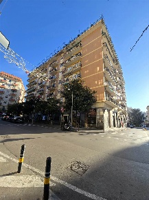 Foto Appartamento in Piazza Pasquale Naddeo  4, Salerno Carmine di 85 m²
