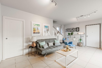 Foto Villa unifamiliare a Lucca Sant'Alessio - Carignano di 180 m²