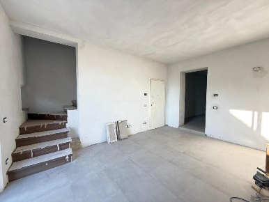 Foto Appartamento in via vecchia fiorentina, Pistoia di 125 m² con 5 locali