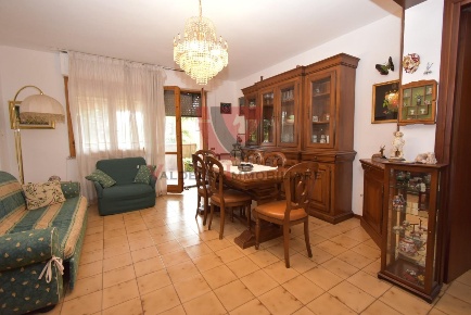 Foto Appartamento a Colle di Val d'Elsa Abbadia, Campolungo di 92 m²