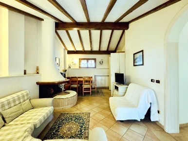 Foto Appartamento a Forte dei Marmi Centro di 75 m² con 3 locali in affitto